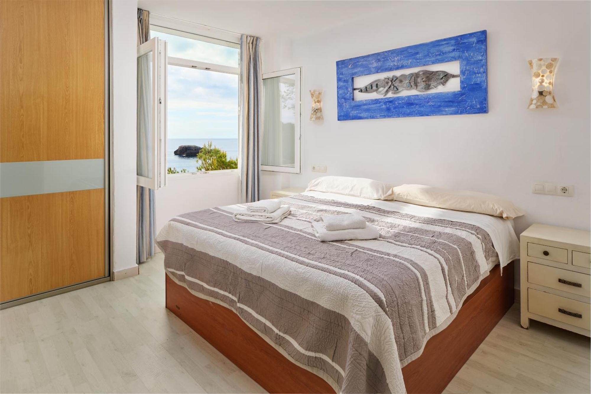 Sea Frontline Apartment 'Ernesto'. Pool. Wifi Santanyí Dış mekan fotoğraf
